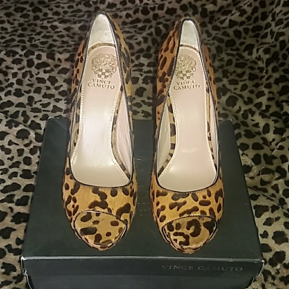 womens animal print heels